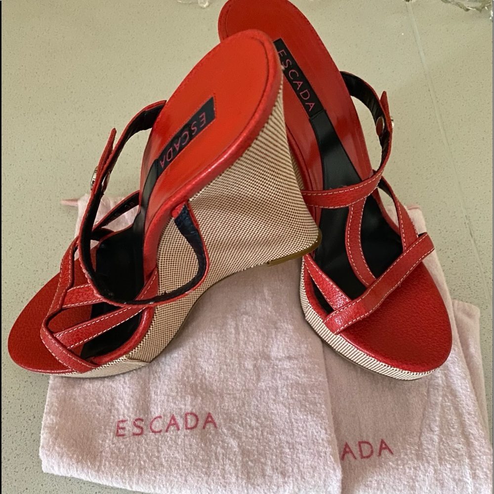 ESCADA Wedges
